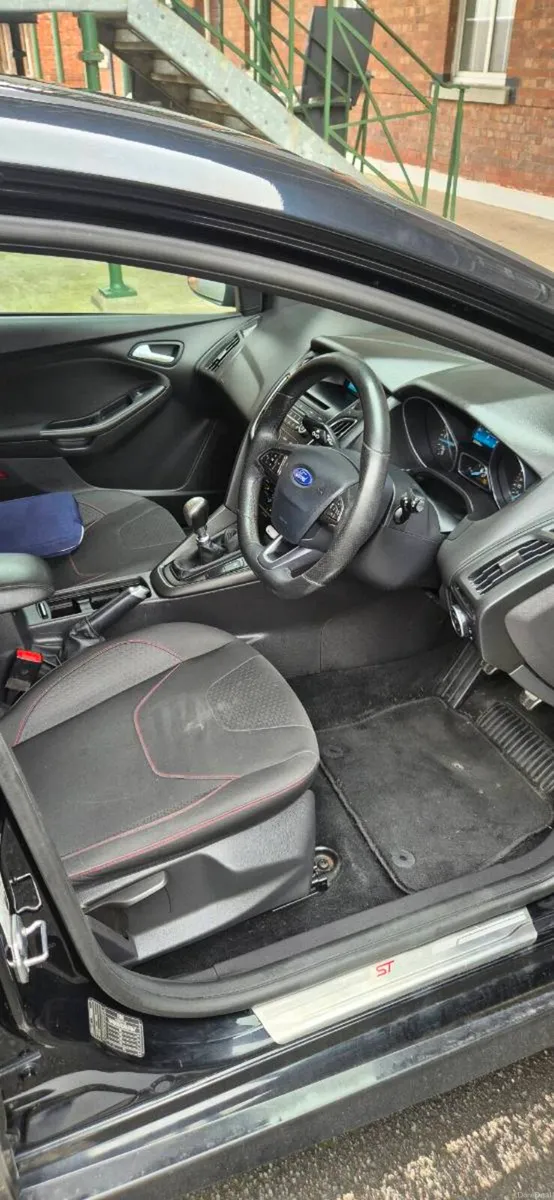 Ford Focus St Line - Image 2