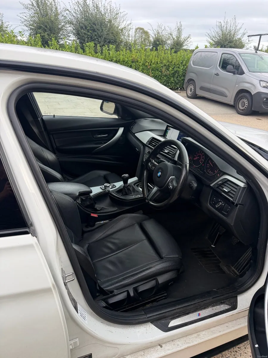 BMW f30 320d m sport - Image 6