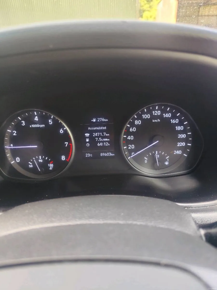 Hyundai i30 Fastback - Image 4