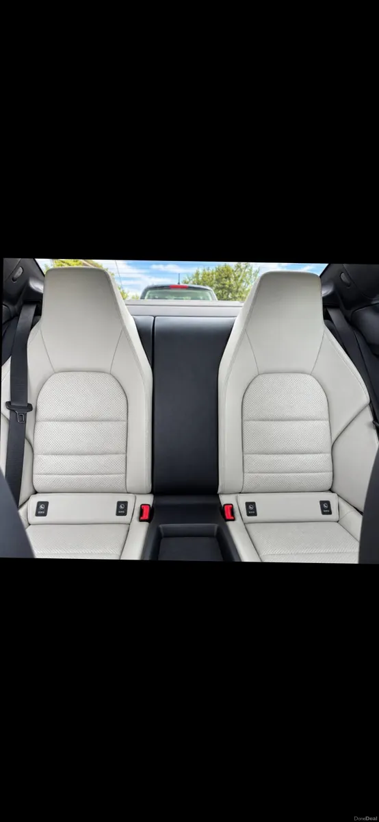 Car - Image 5