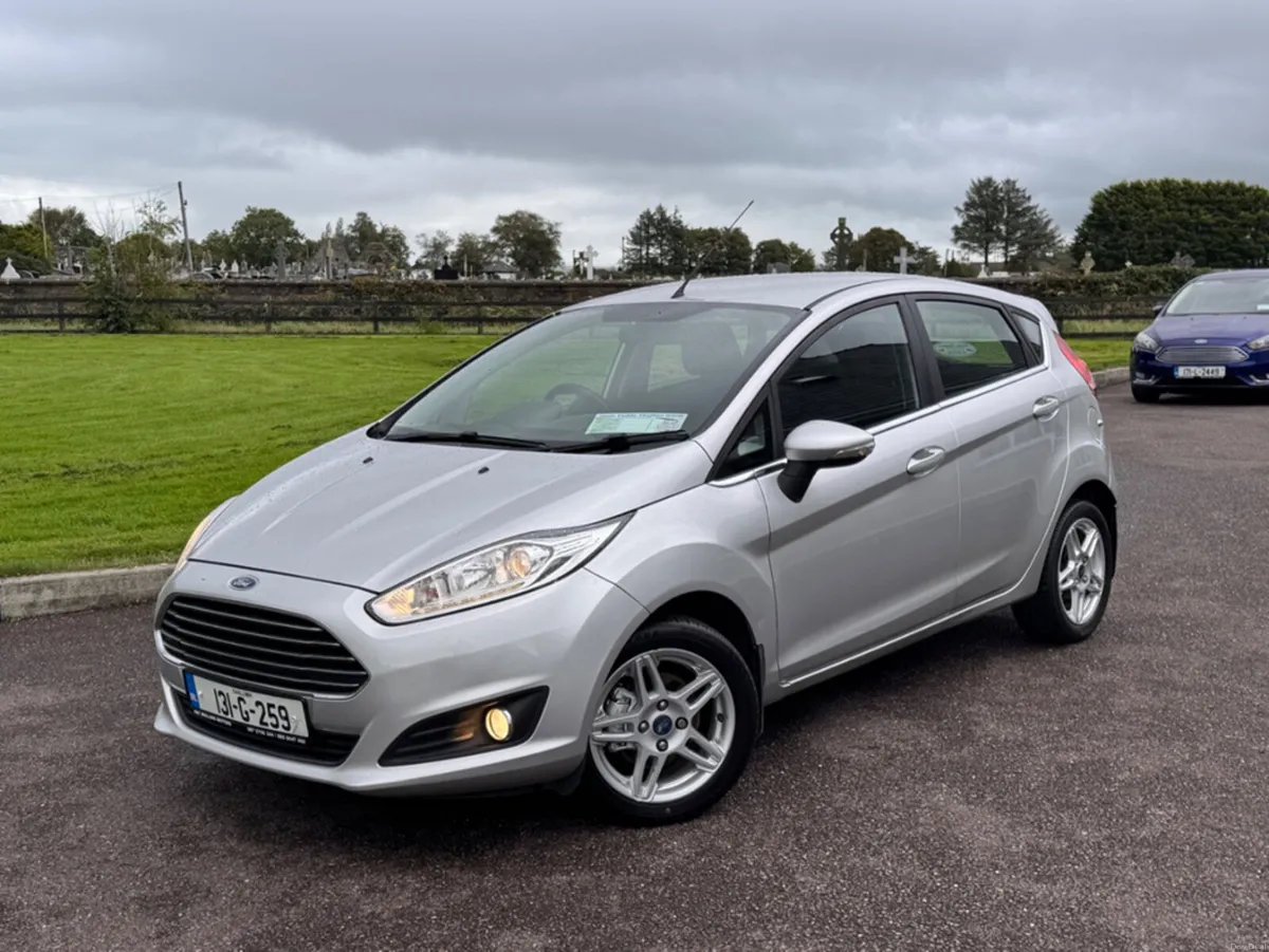 Ford Fiesta TITANIUM 1.25 60PS M5 4 MCA 4DR - Image 1
