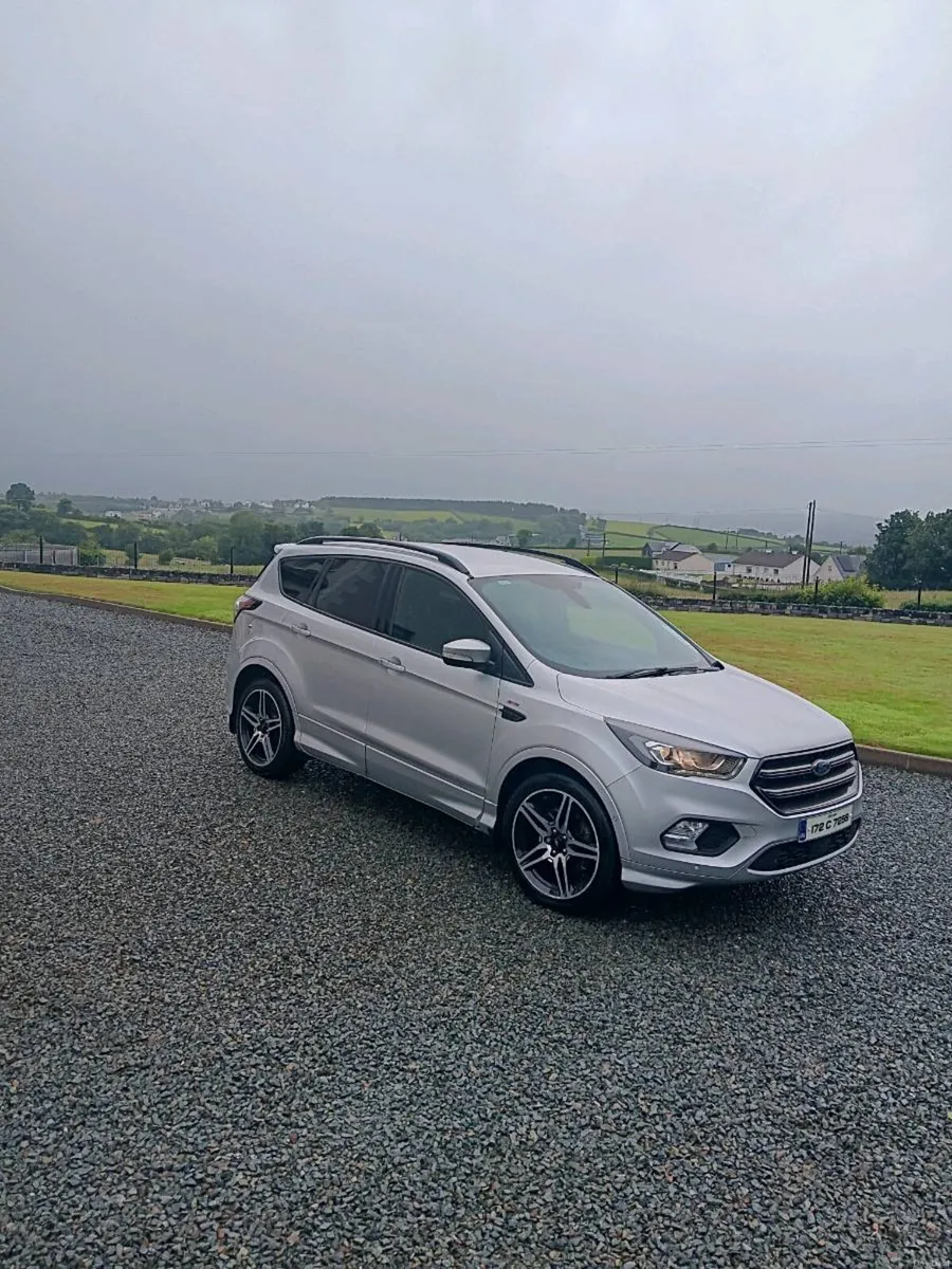 Ford Kuga ST-LINE - Image 2