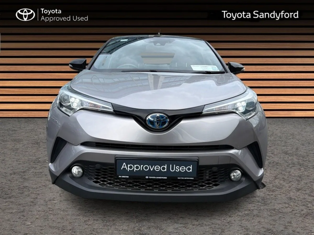 Toyota C-HR HYBRID SPORT // REAR CAMERA // BLUETOO - Image 5
