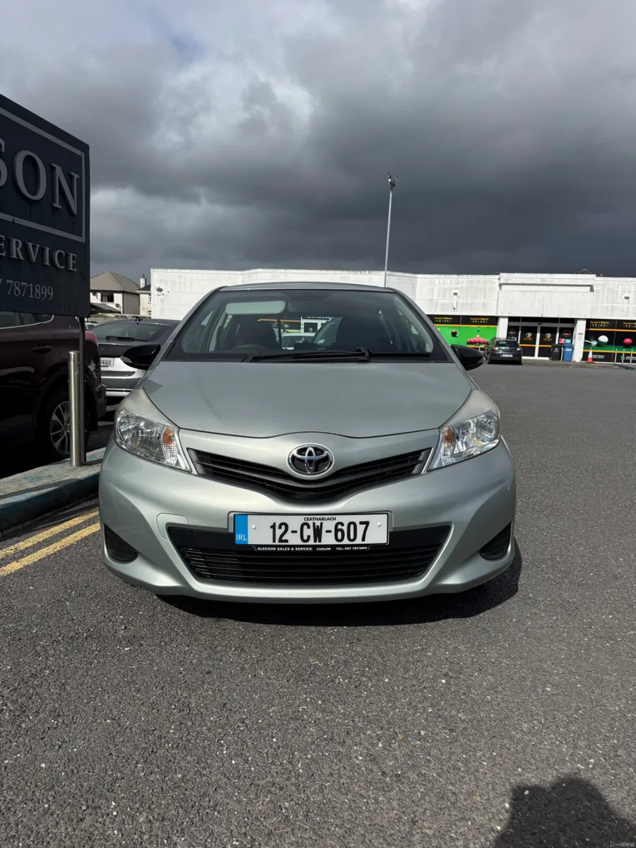 12 Toyota Yaris 1.0 Petrol 5dr- NCT 4-27. Tax 4-27 - Image 3
