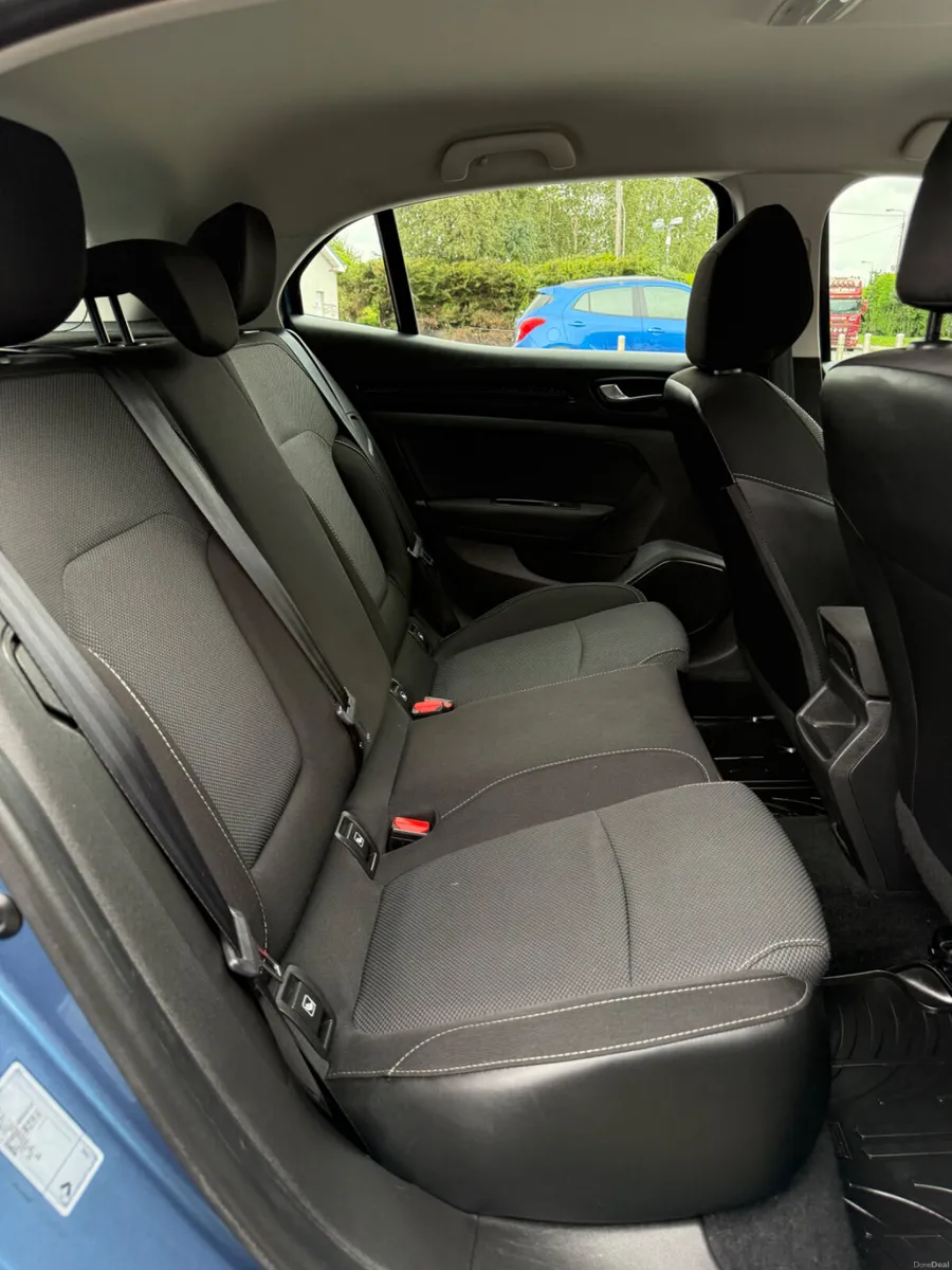 182 Renault Megane 1.5 Diesel. Low Mileage - Image 6