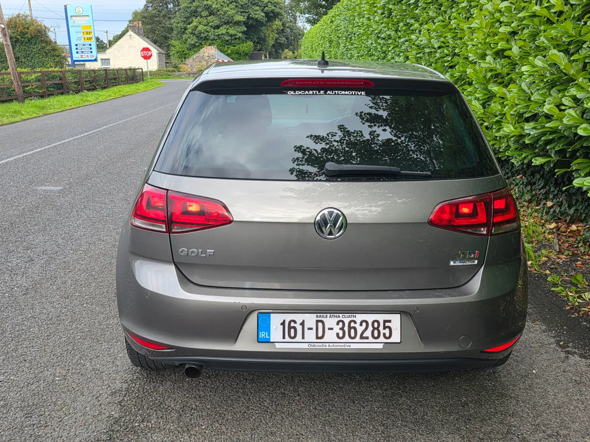 Volkswagen Golf 2016 Highline 1.6 TDI 110-BHP - Image 6