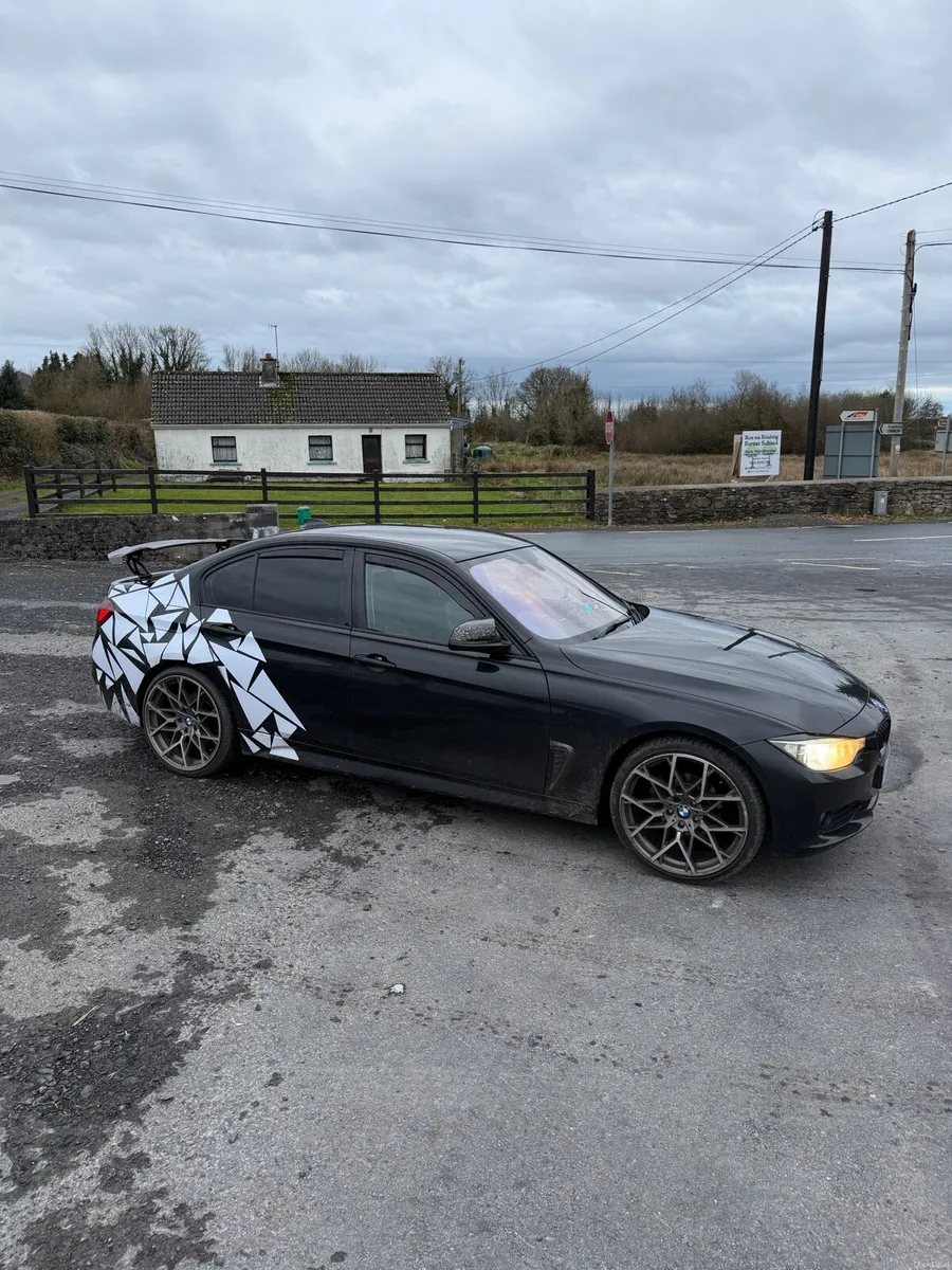 BMW 316D SE 2012 NCT + TAX - Image 3