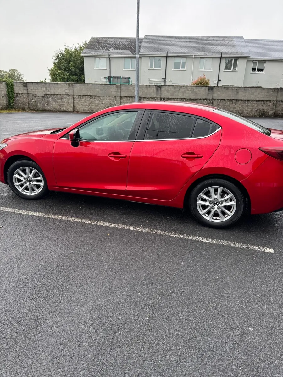 Mazda 3 - Image 4