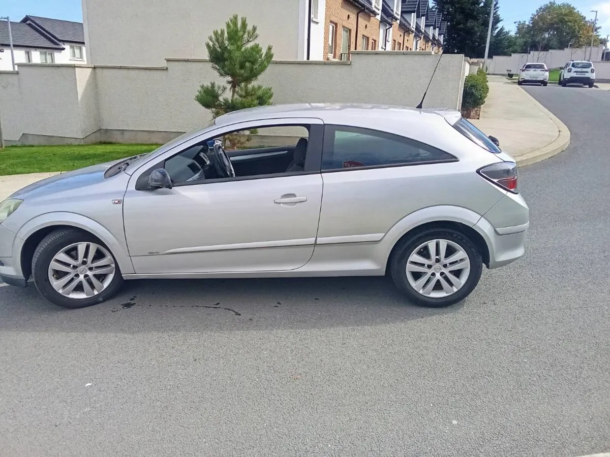 Tax & Tested Petrol Astra - Image 6