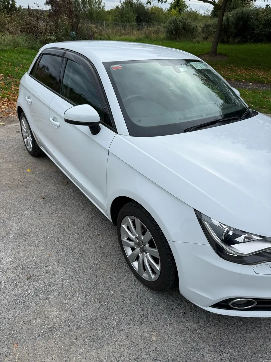 2013 Audi A1 1.4 TFSI Automatic - Image 5