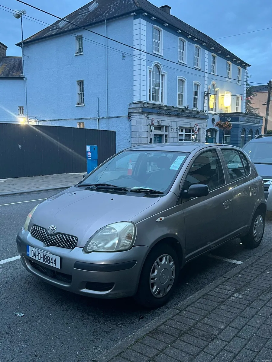 2004 Toyota Yaris Quick Sale - Image 1