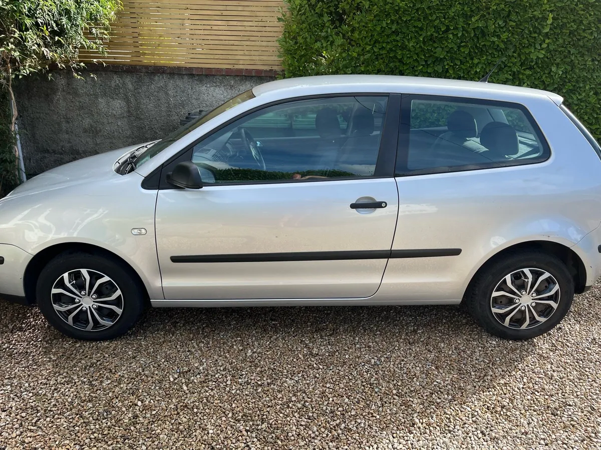 Volkswagen Polo - 2004, 115km - Image 1