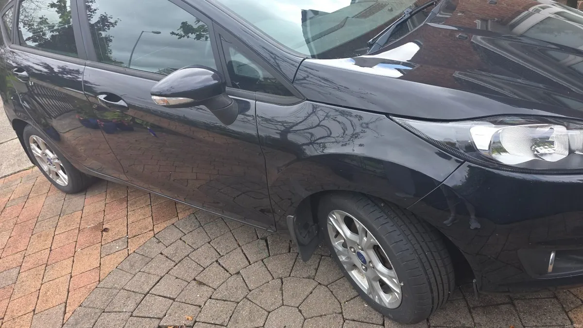 Ford Fiesta 2015 - Image 4