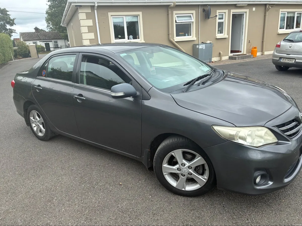 Toyota Corolla 2011 - Image 5