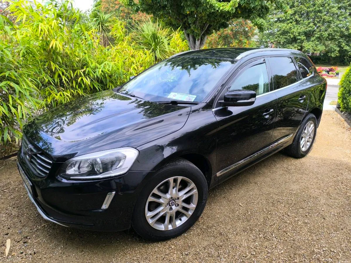 Volvo XC60 - Image 1