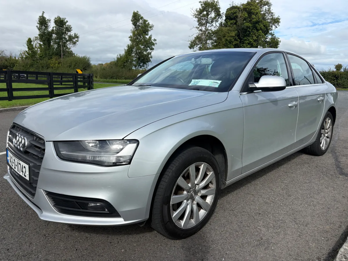 2.0 TDI *SE MODEL* LOW MILEAGE - Image 3