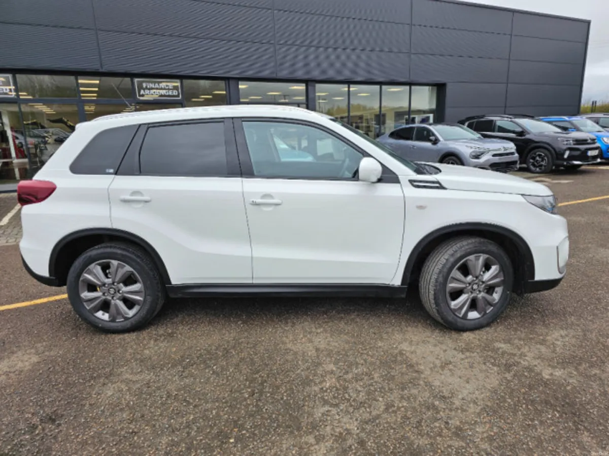 Suzuki Vitara 1.5 S1-Hev Auto - Image 1