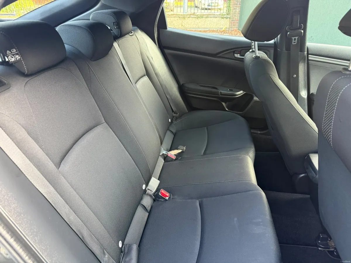 Honda Civic - Image 3