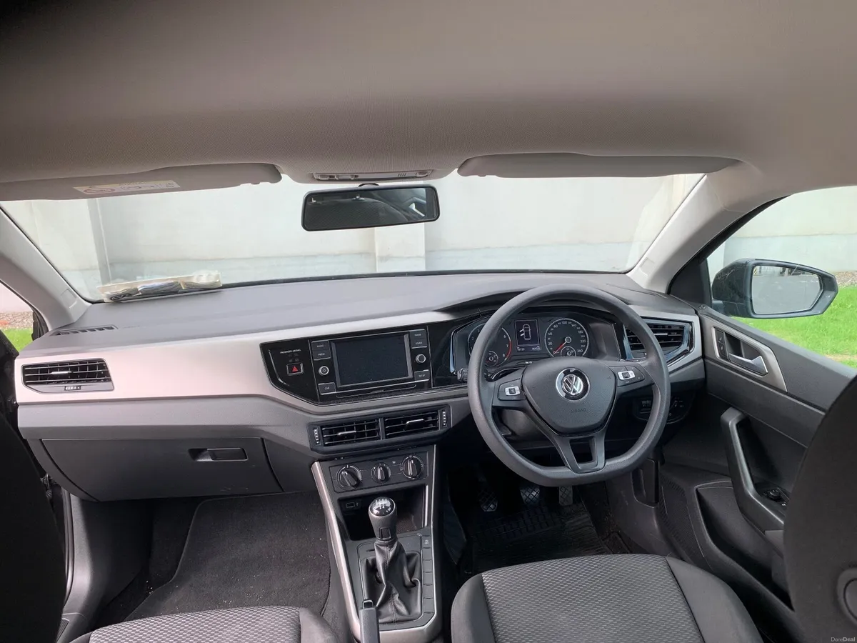 Volkswagen Polo 2018 - Image 4