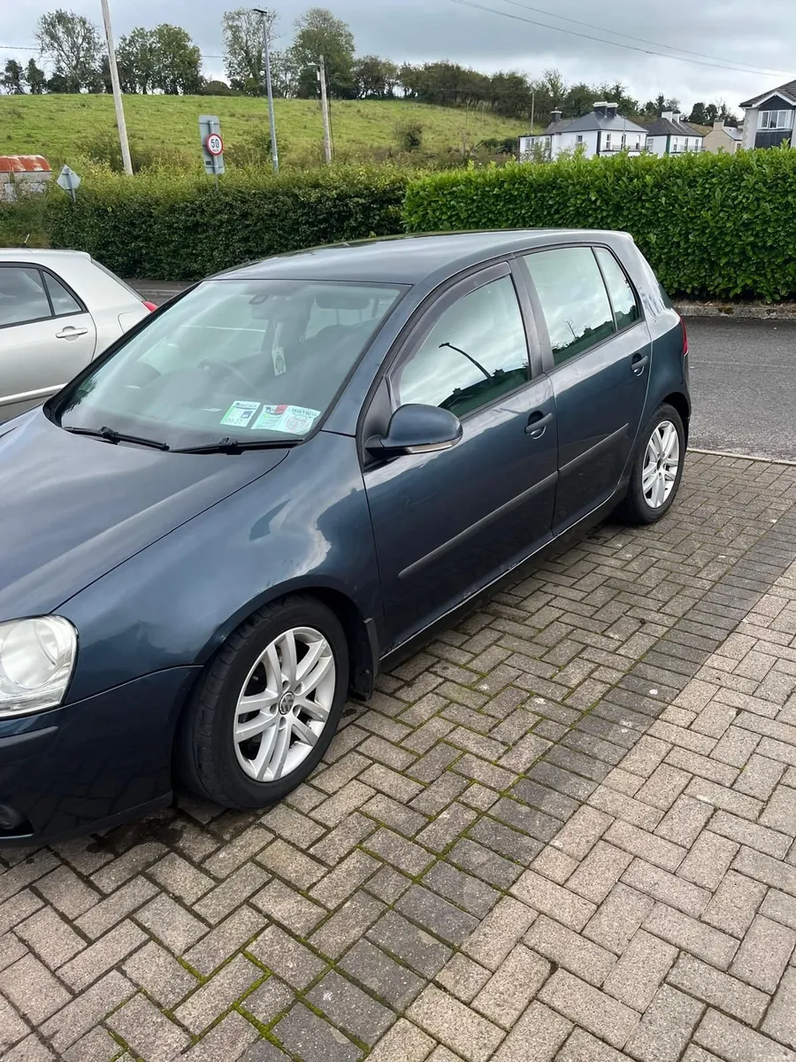 Volkswagen Golf 2004 - Image 4