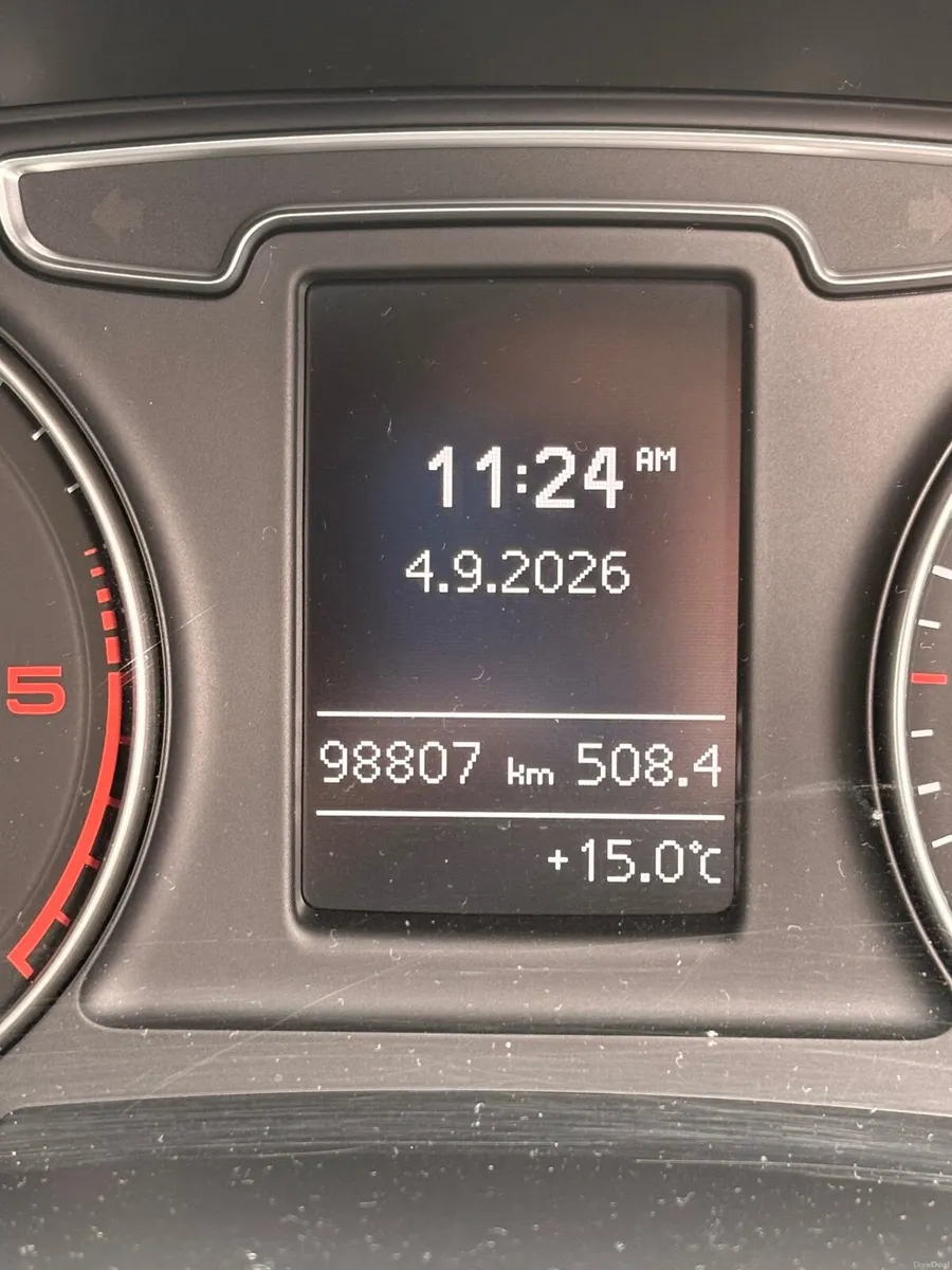 Audi Q3 2018 - Image 4