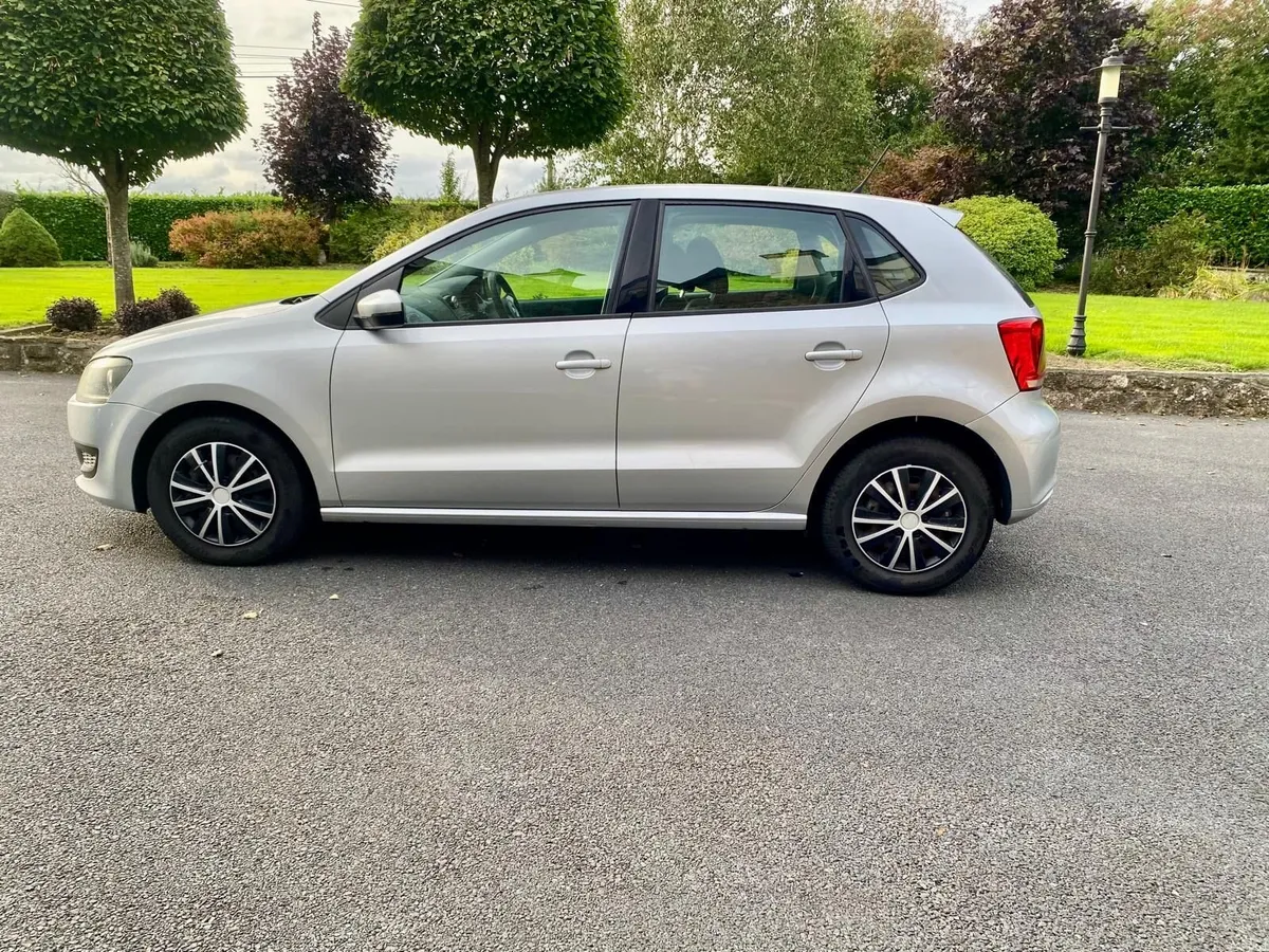 Volkswagen Polo 2010 - Image 4
