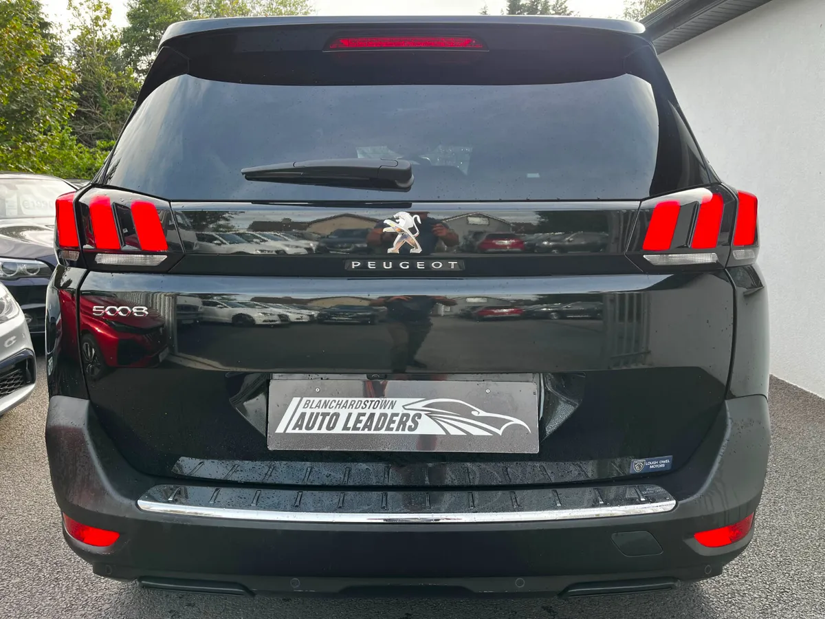 PEUGEOT 5008 1.5 BLUEHDI FL ALLURE 130 AUTO 7 SEAT - Image 6