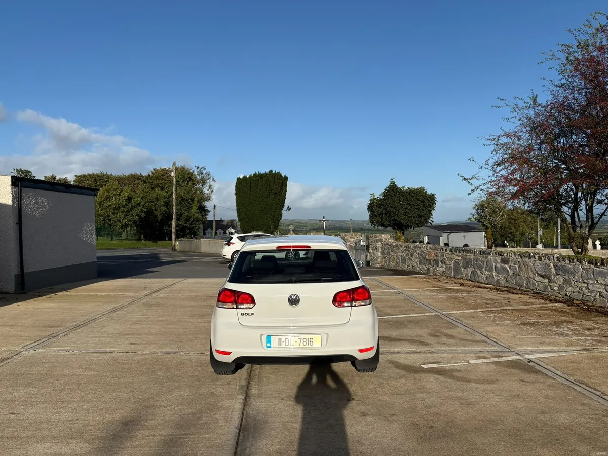 Volkswagon Golf 1.4 petrol - Image 2