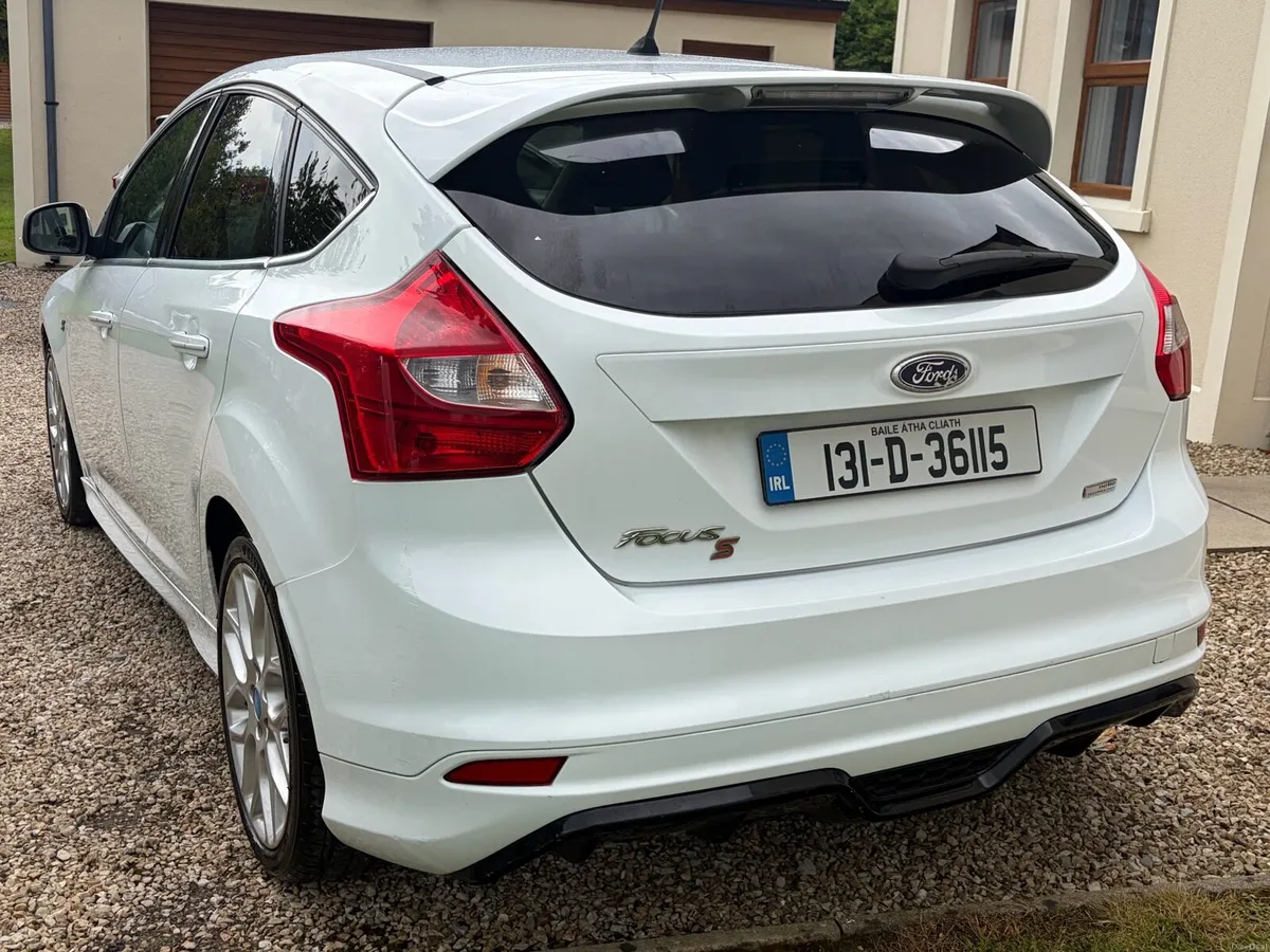 2013 ford focus 1.0 Ecoboost S model - Image 5