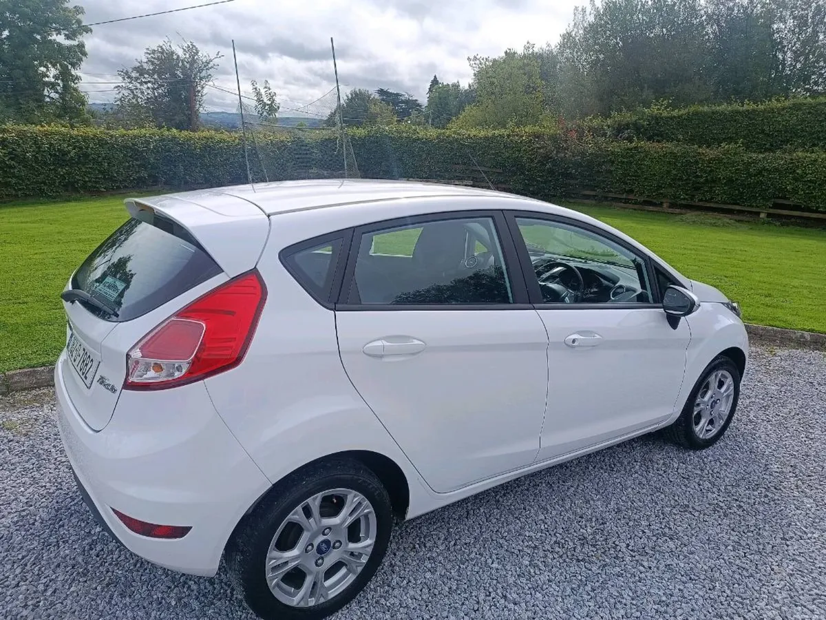 Ford fiesta 2016.1.25 Petrol NCT 09/27 - Image 5