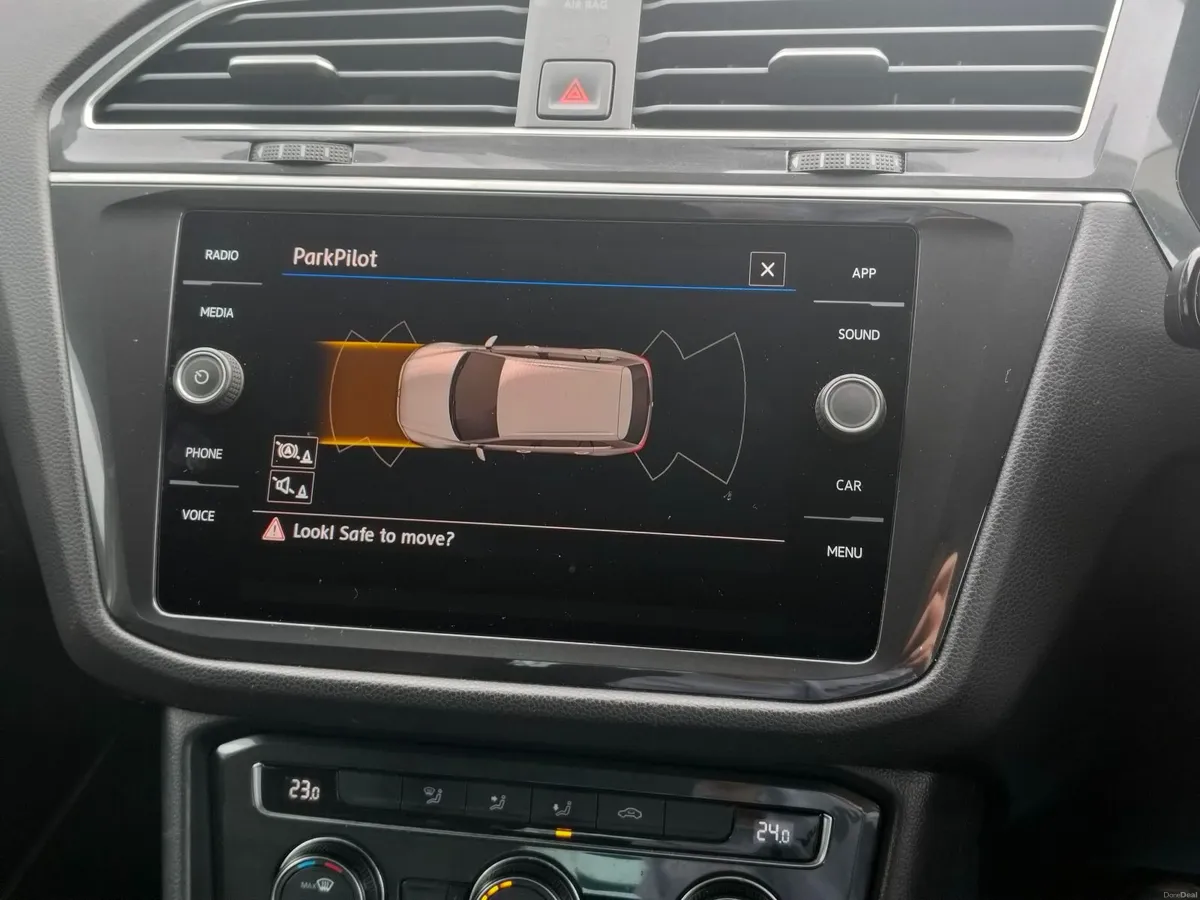 Volkswagen Tiguan 2018 - Image 4