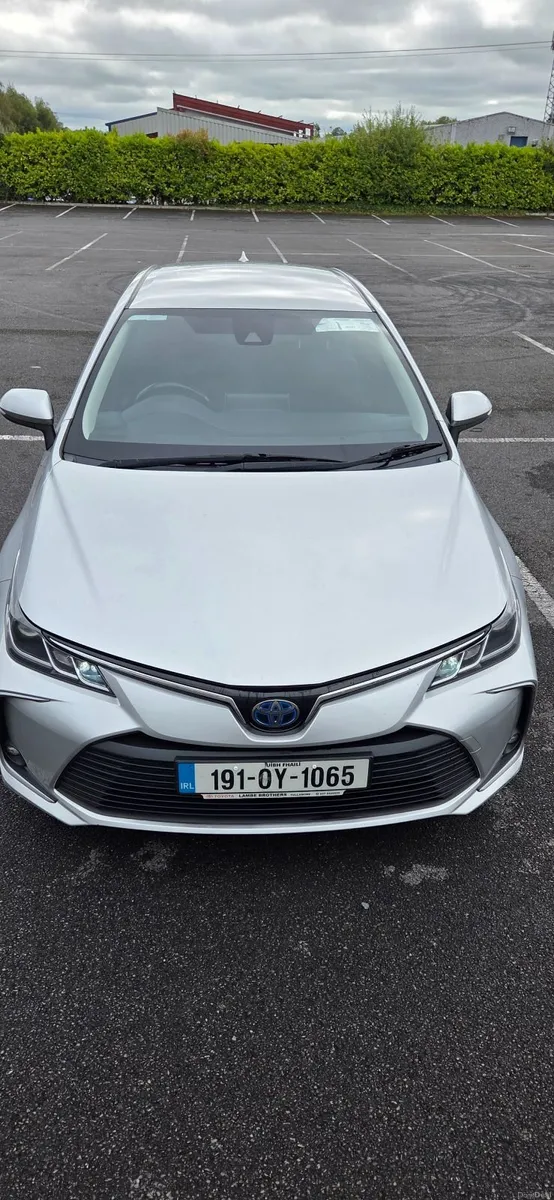 Toyota Corolla 2019 - Image 1