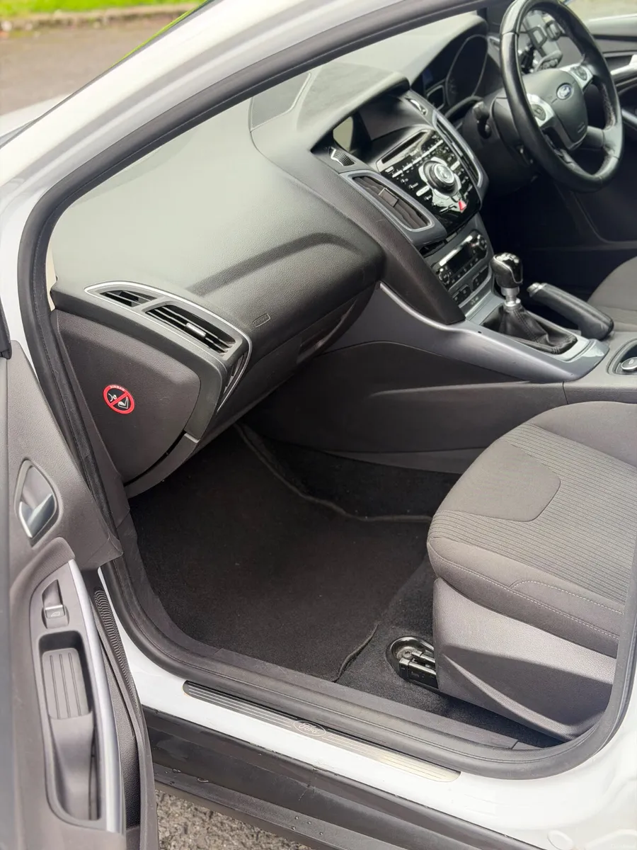Ford Focus 2014 Titanium / 106k km/1owner - Image 6