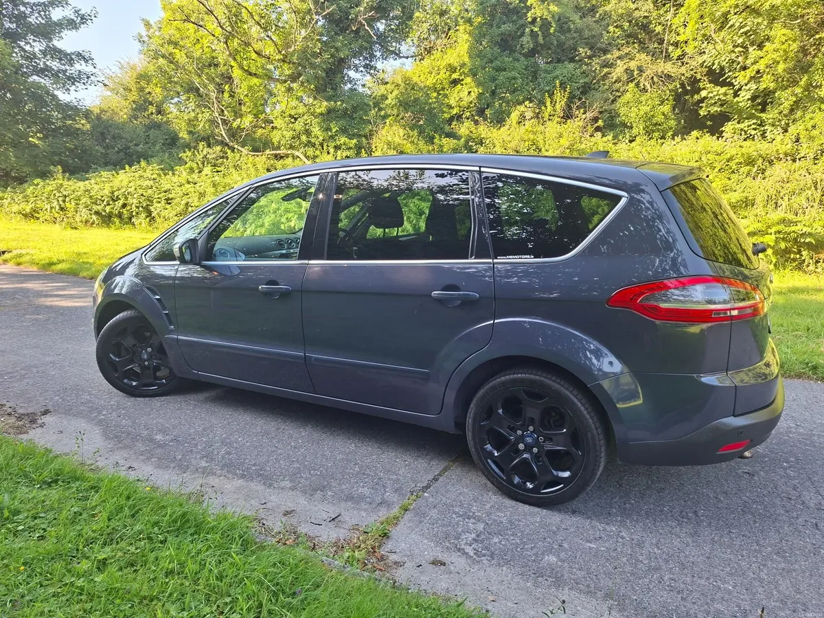 FORD S MAX TITANIUM EDITION  2,0 AUTOMATIC 7SEAT - Image 4