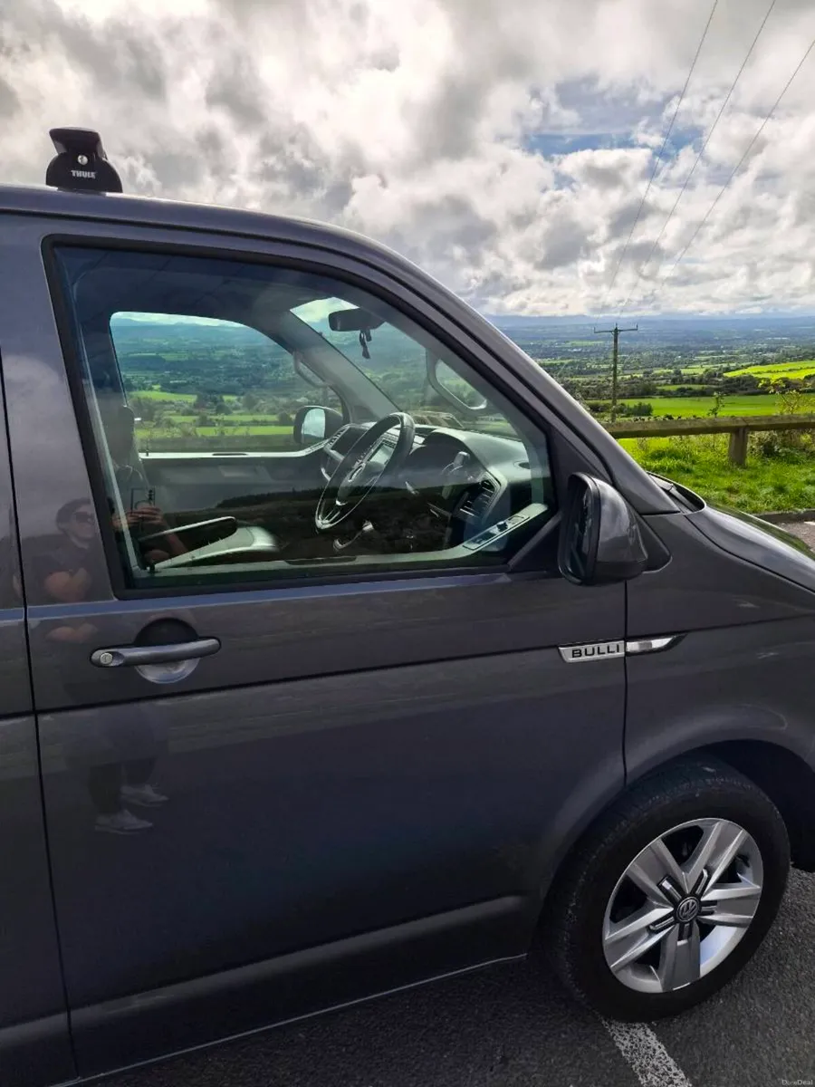 VW Transporter 5 seats Automatic Immaculate - Image 3