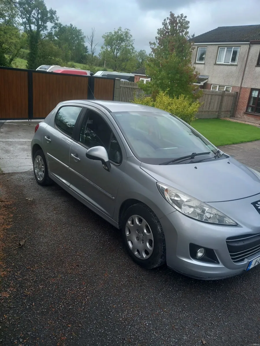 Peugeot 207 2011 - Image 3