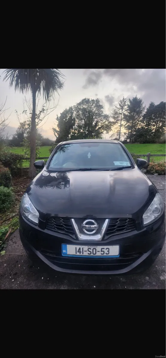 Nissan Qashqai Car - Image 1