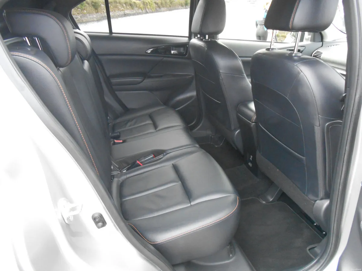 Mitsubishi Eclipse Cross Instyle Auto 1.5 Pet 2019 - Image 3