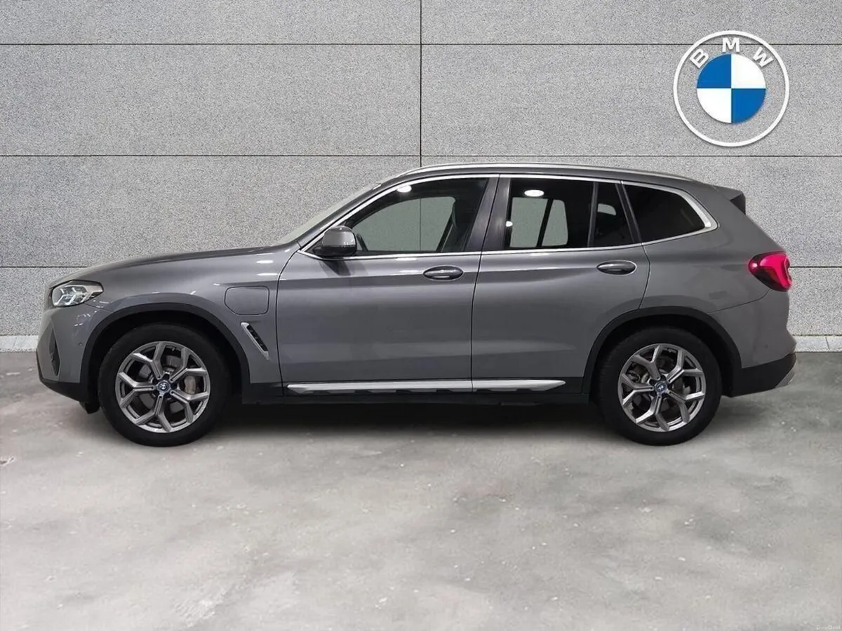 BMW X3 xDrive30e xLine - Image 3