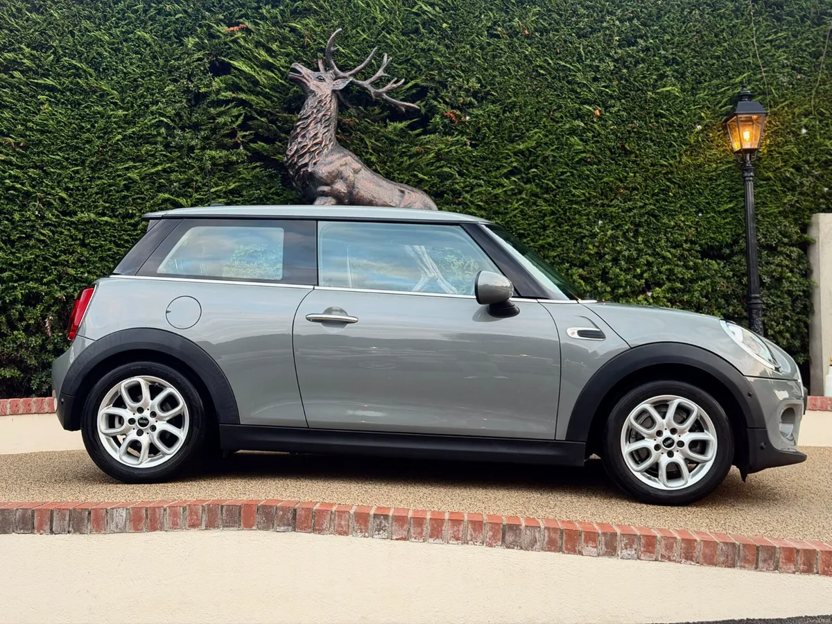Mini One 2016 Diesel Tiny Miles - Image 3