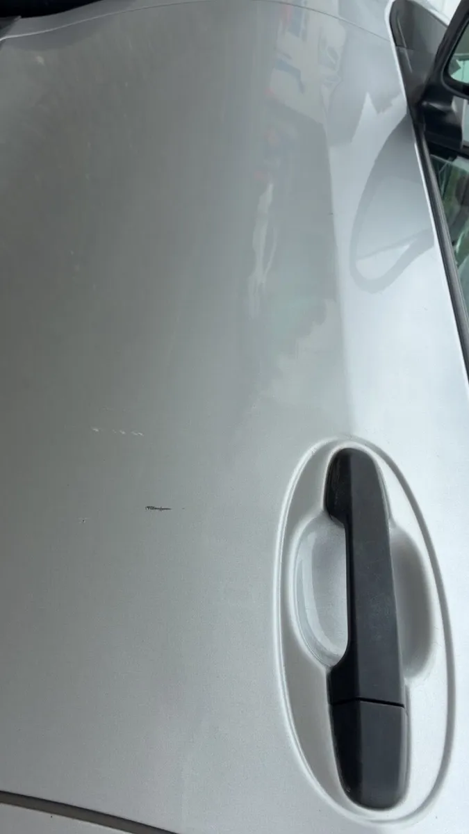 Toyota Yaris 2013 - Image 1