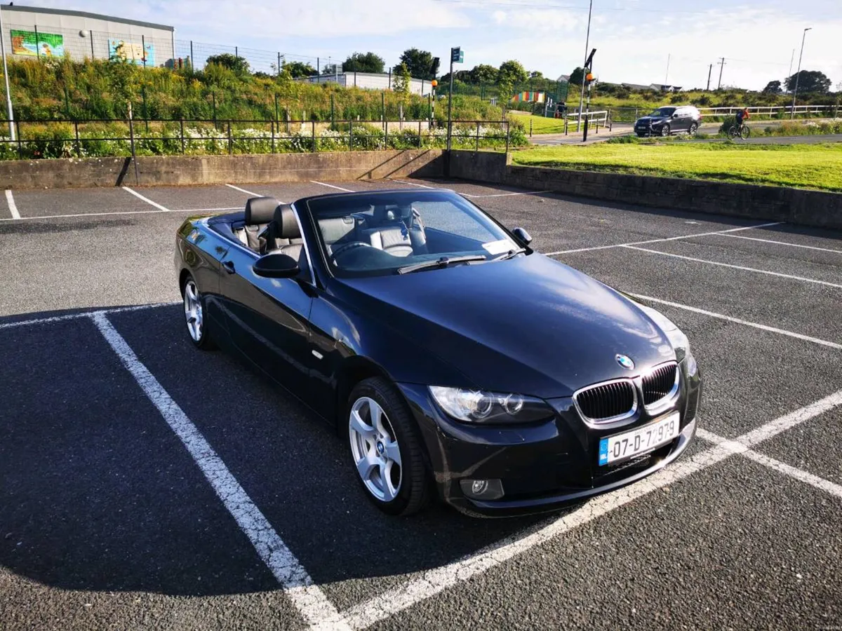 BMW E93 convertible - Image 1