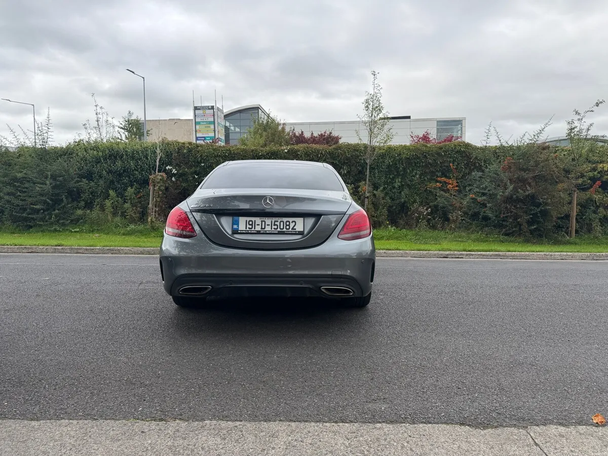 Mercedes-Benz C-Class Saloon Petrol Hybrid Grey - Image 5
