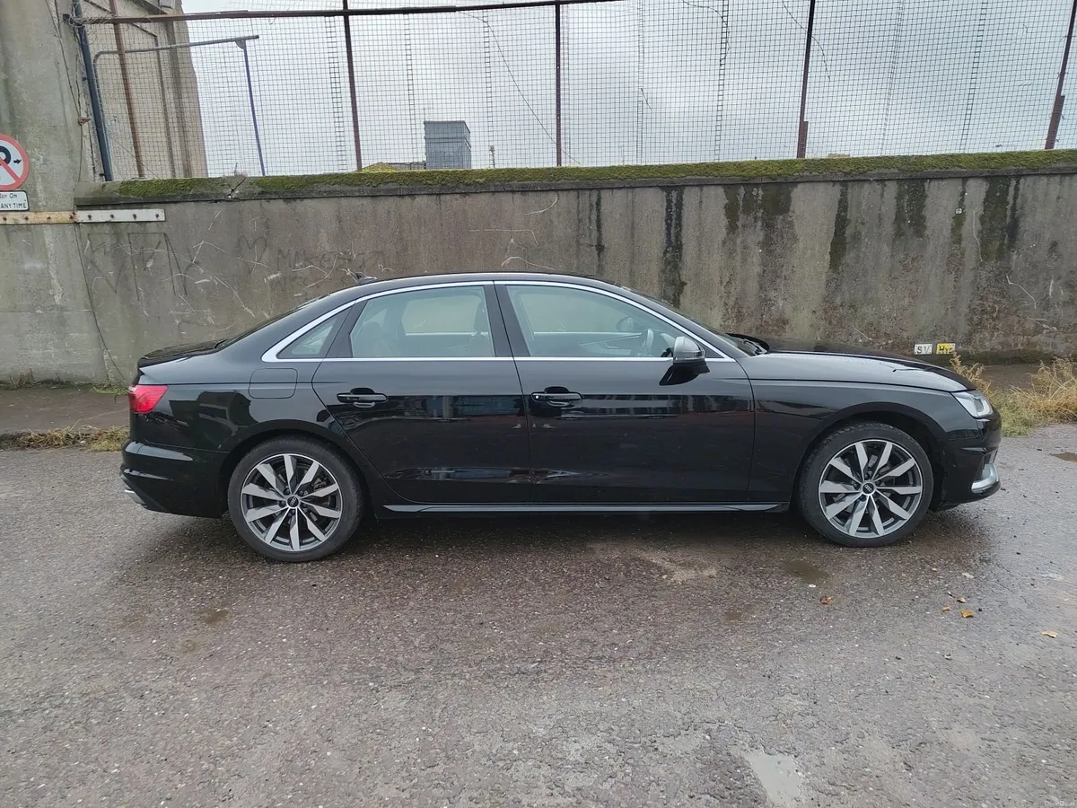 2021 Audi A4 35 TFSI 2.0 SE — 51,000km - Image 4