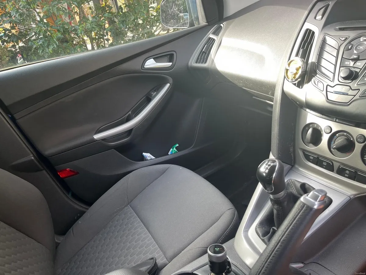 *Ford Focus 2014, Very Low Mileage* - Image 3