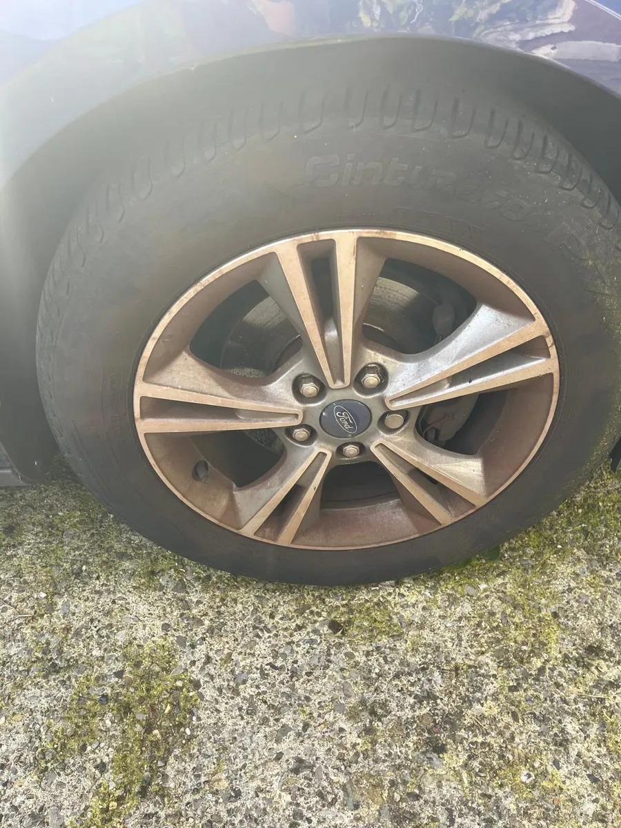*Ford Focus 2014, Very Low Mileage* - Image 5