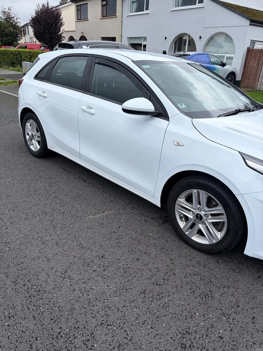 Kia Ceed 2021 - Image 3