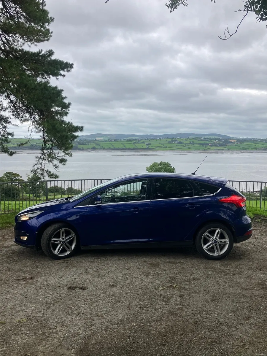 Ford Focus - Image 2