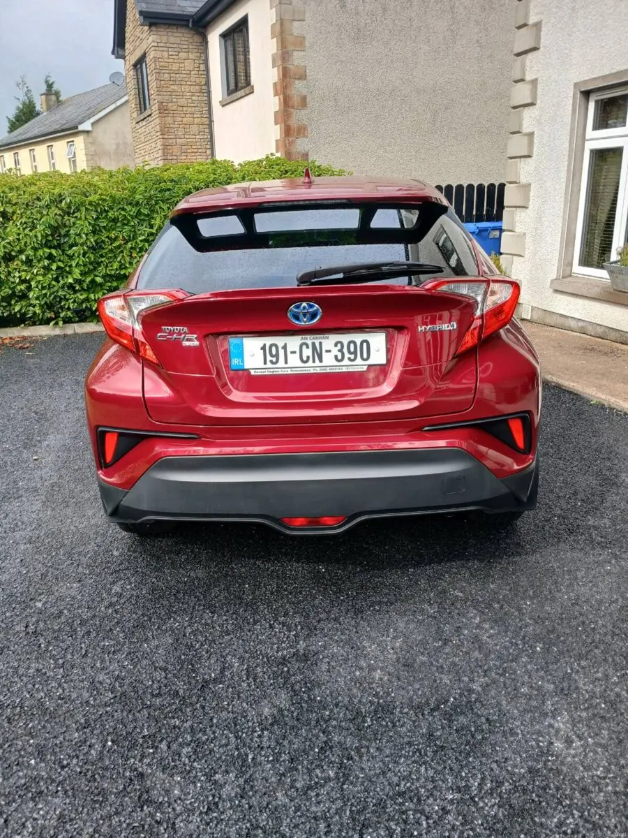 Toyota CHR   ONE OF A KIND. STUNNING EXAMPLE - Image 2