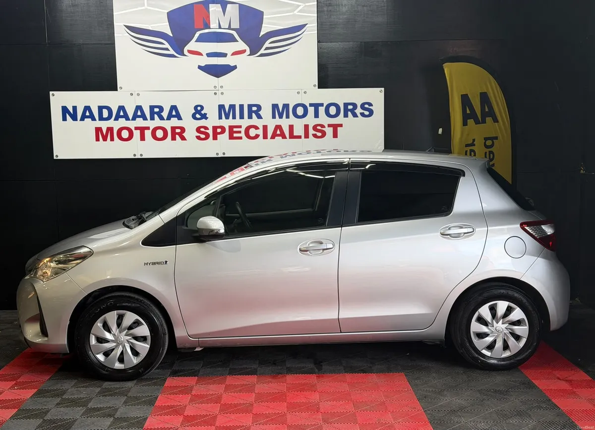 TOYOTA VITZ 2017 2 YEARS NCT AUTO WARRANTY 3 KEYS - Image 5
